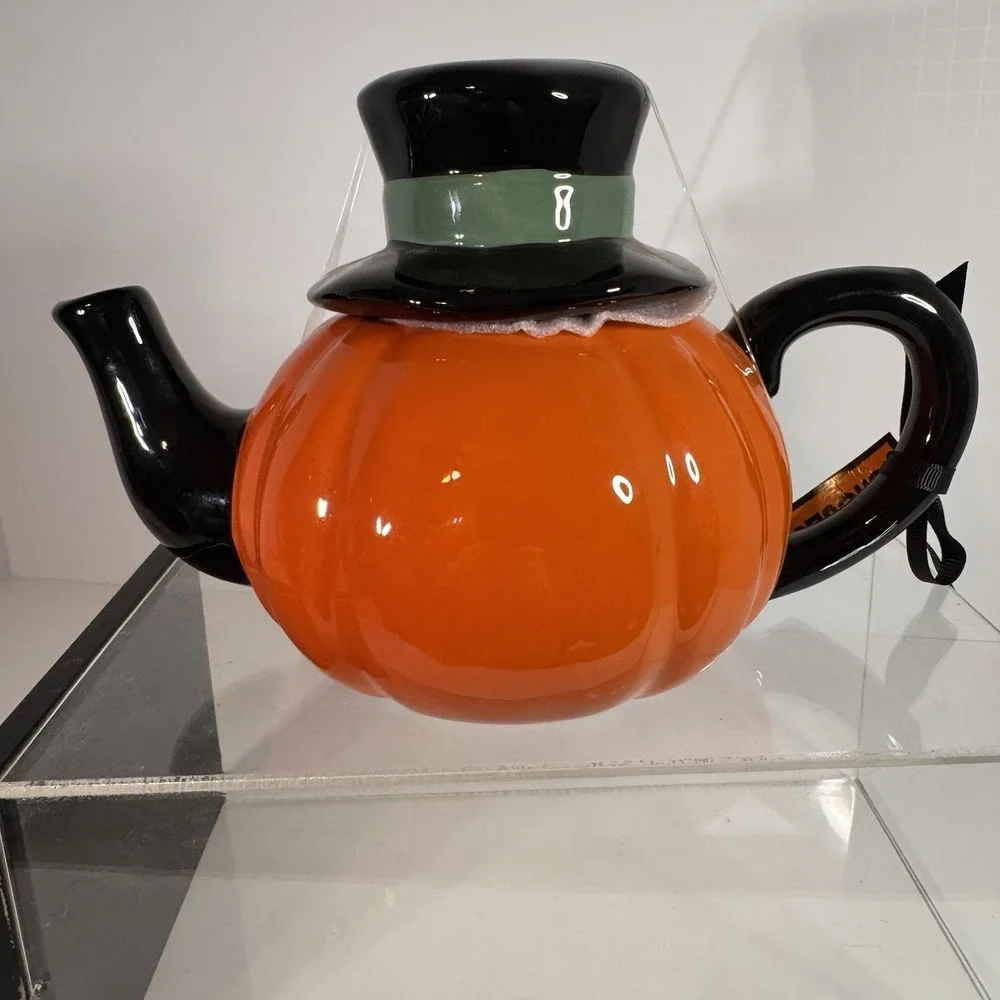Potter's Studio Jack-o'-Lantern Pumpkin Ceramic Teapot, 4-Cup Halloween Novelty